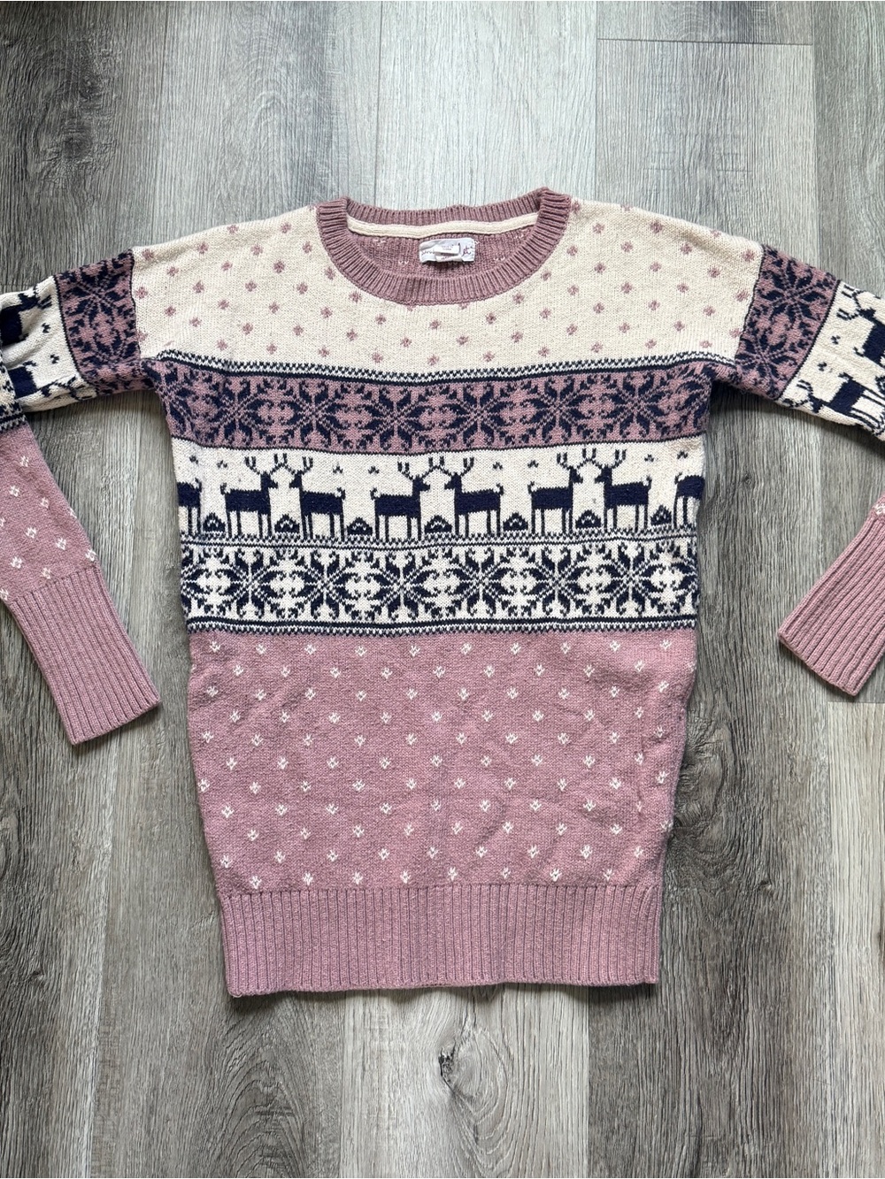 Shrinking Violet Pink/Cream/Navy Fair Isle Reindeer Knit Sweater -A0070